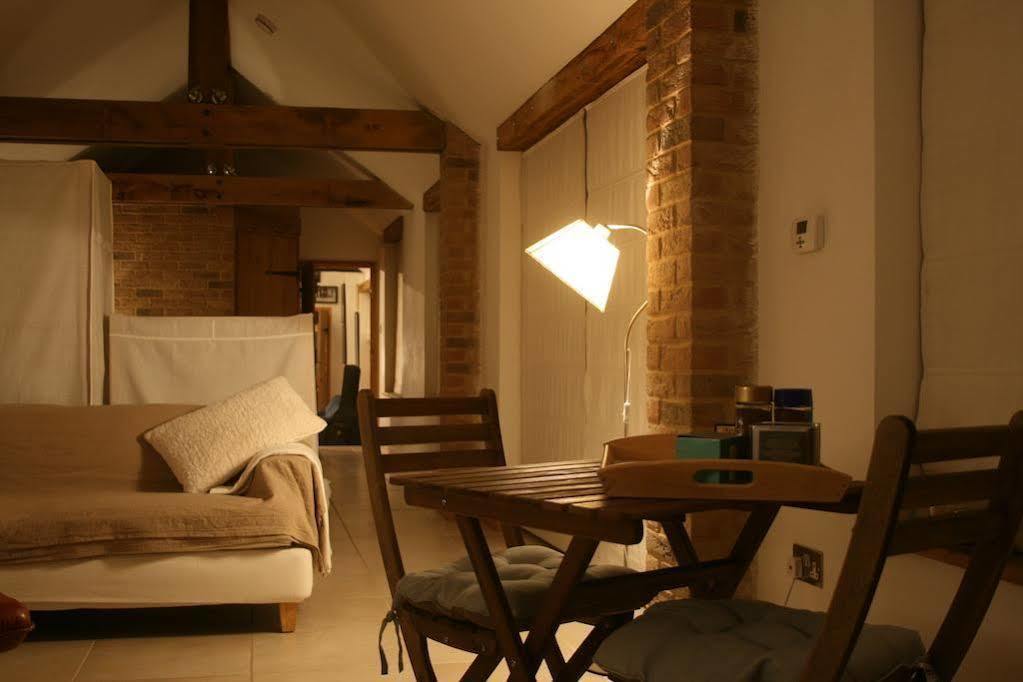 Appletree Cottages Mildenhall Exterior photo