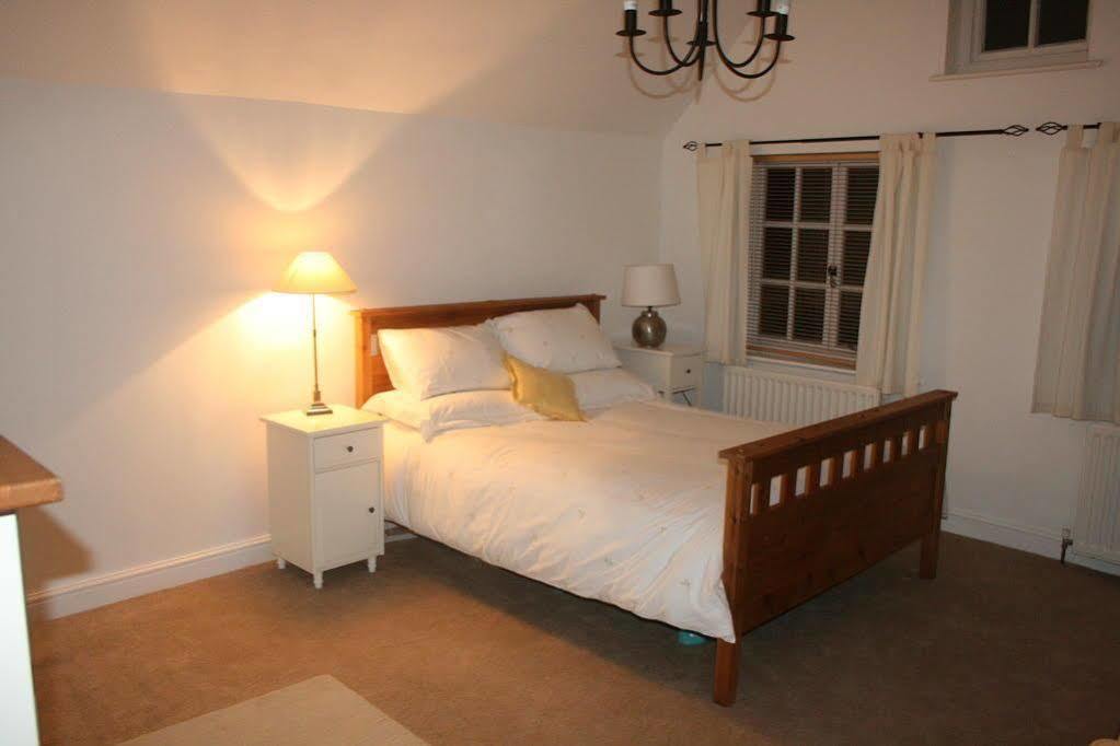 Appletree Cottages Mildenhall Exterior photo