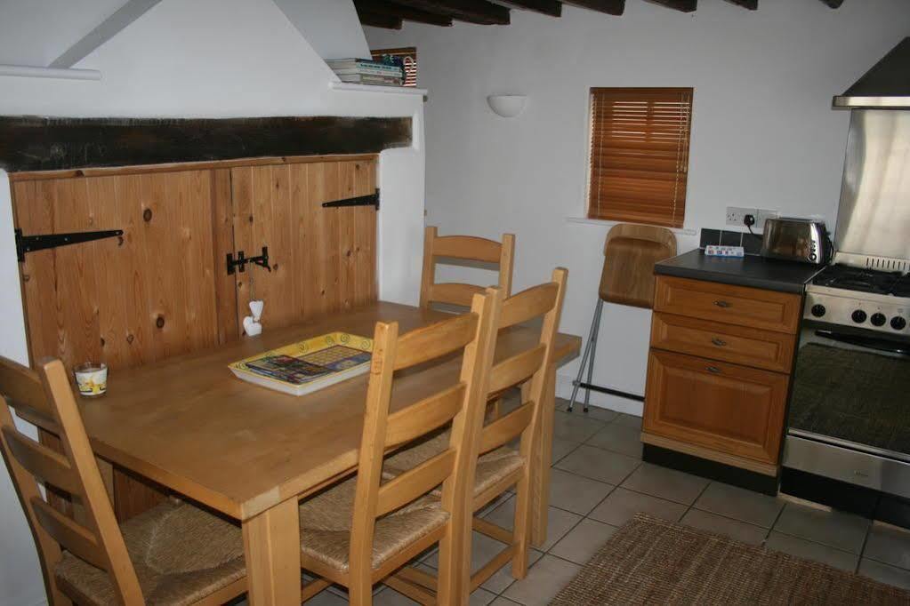 Appletree Cottages Mildenhall Exterior photo